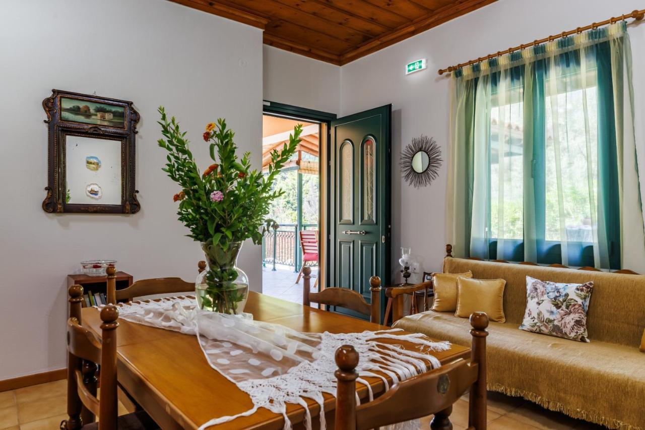 Skopelos Country House Diamantis & Chrisi Agnontas Exterior photo