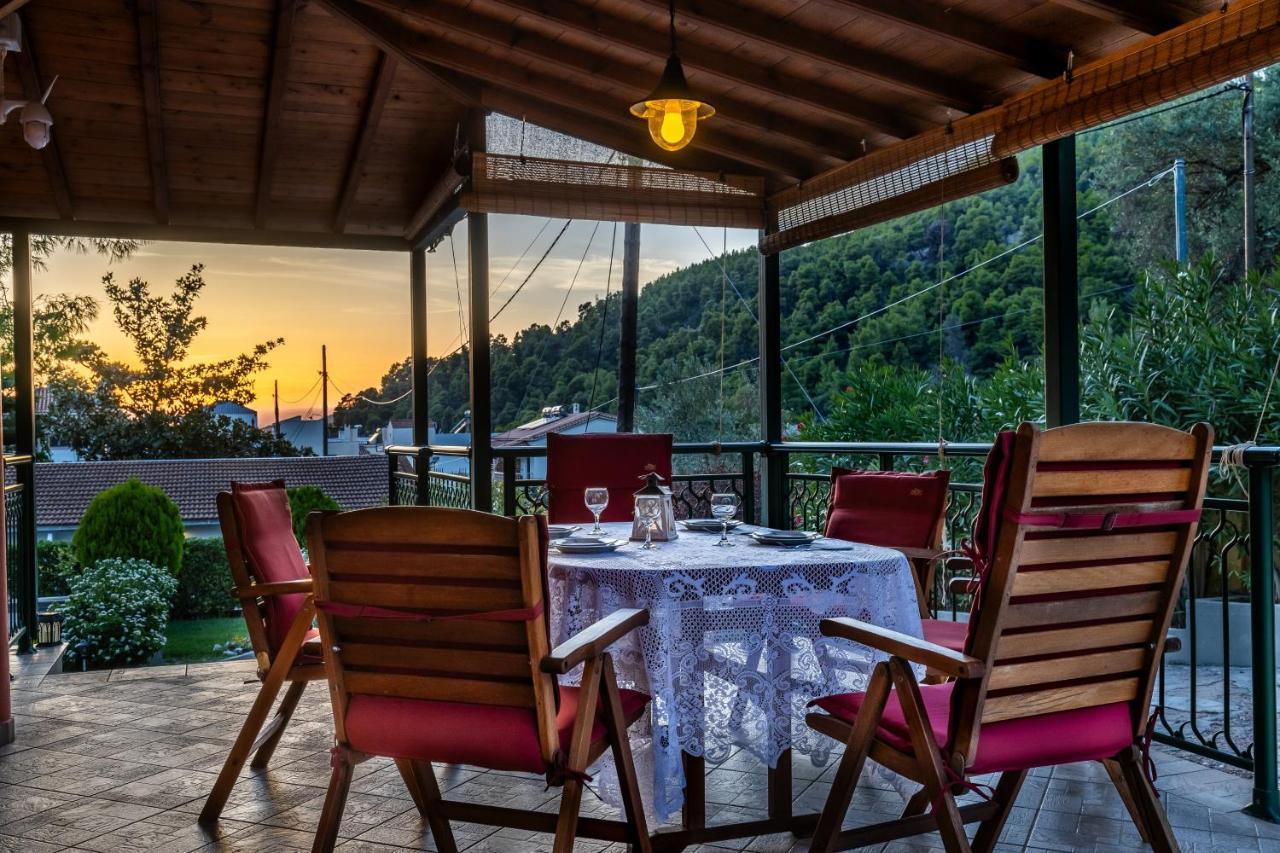 Skopelos Country House Diamantis & Chrisi Agnontas Exterior photo