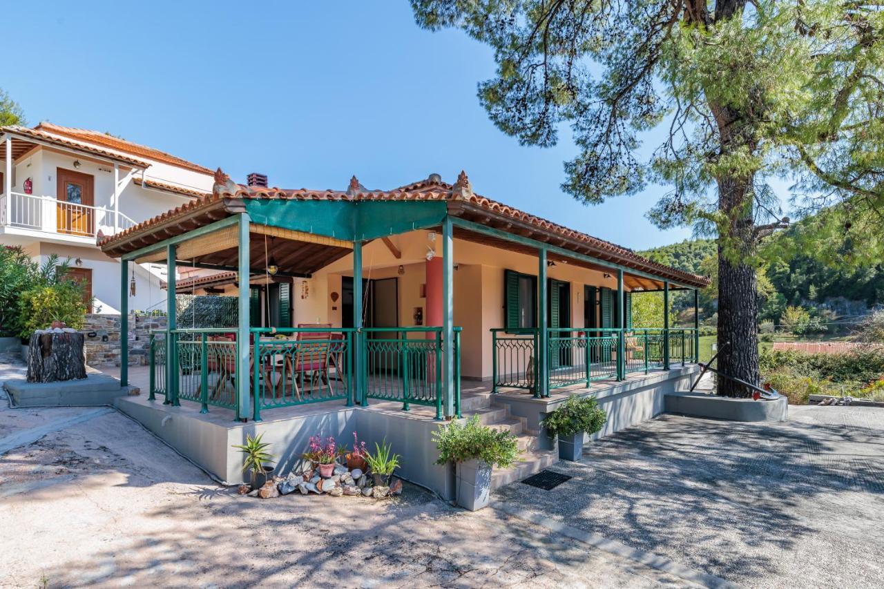 Skopelos Country House Diamantis & Chrisi Agnontas Exterior photo